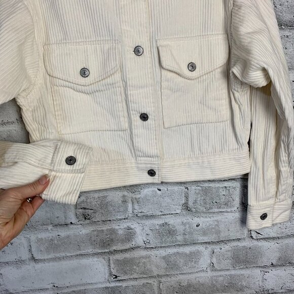 Abercrombie & Fitch Off White Corduroy Cropped Jacket - Picture 4 of 13
